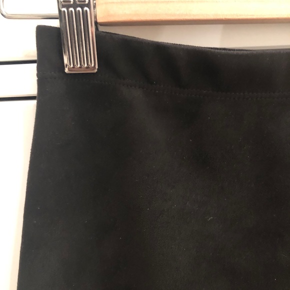 Brand new BCBG Maxazria suede pencil skirt small - Picture 4 of 5